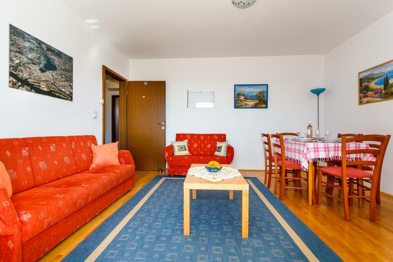Apartment Anton Krk Town Esterno foto